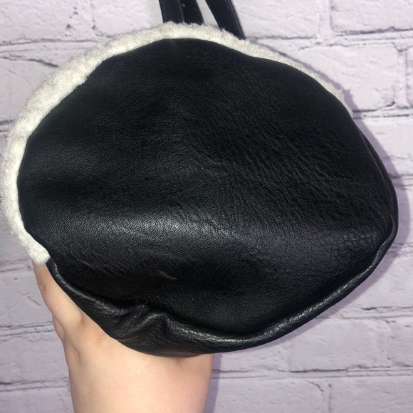 American Eagle Sherpa Faux Leather Crossbody - Picture 8 of 12